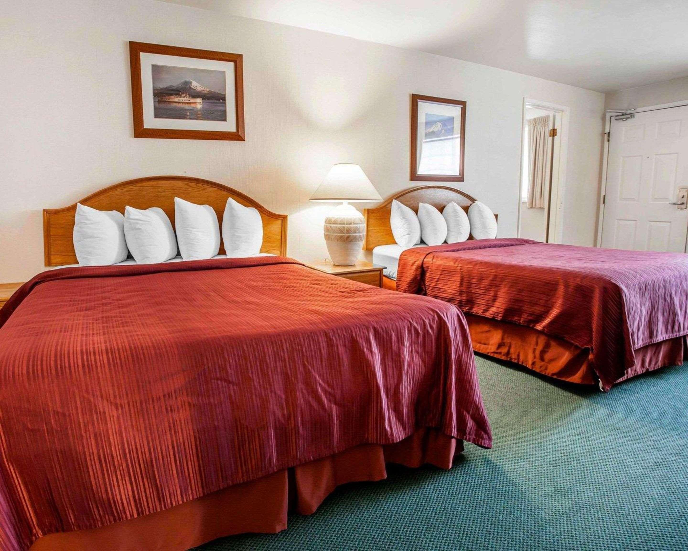 Quality Inn & Suites Bremerton Near Naval Shipyard Esterno foto